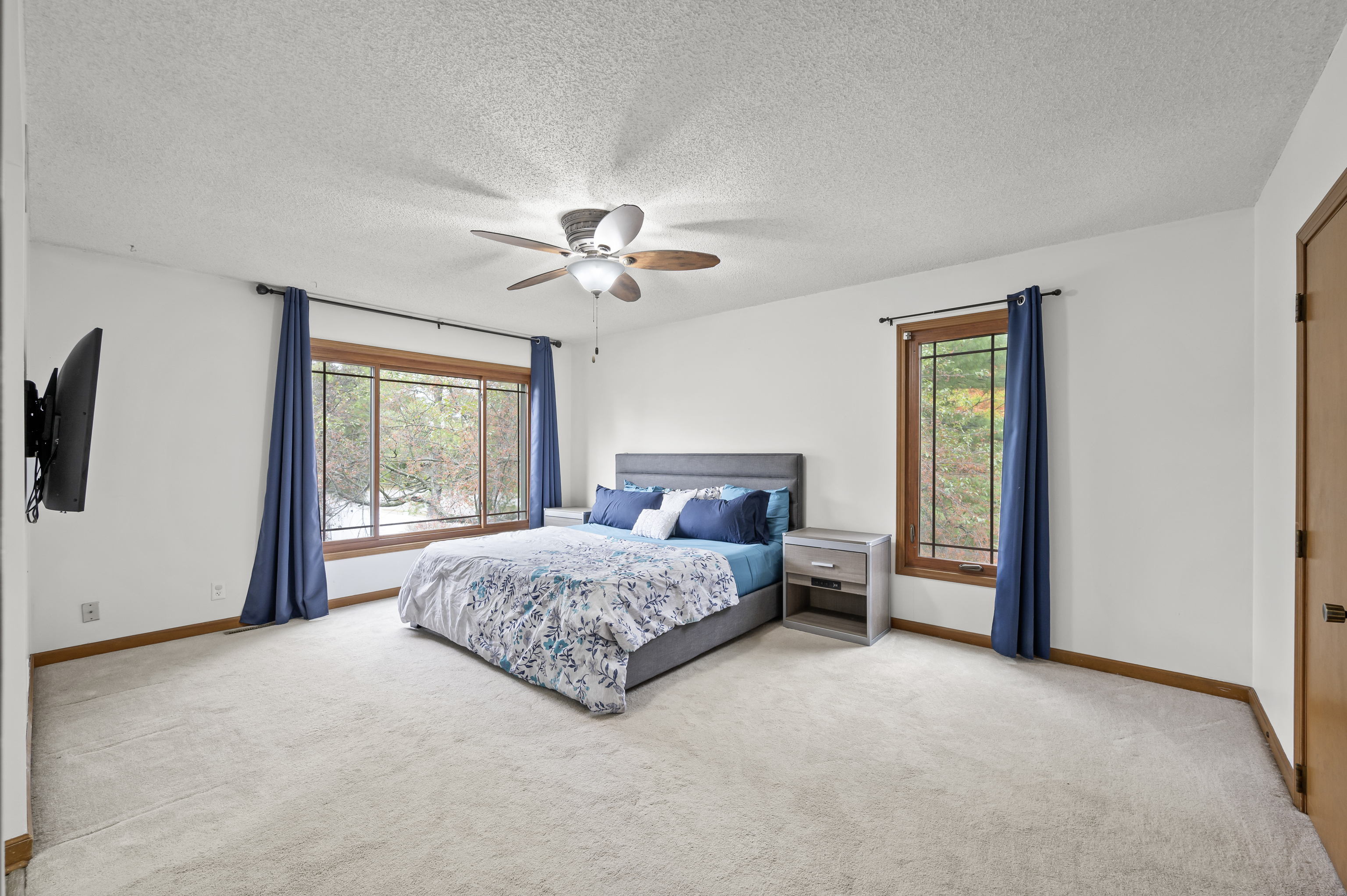 1066 Goldfinch Road Columbus, IN 47203 - Photo 36 of 72 Gallery Image 36