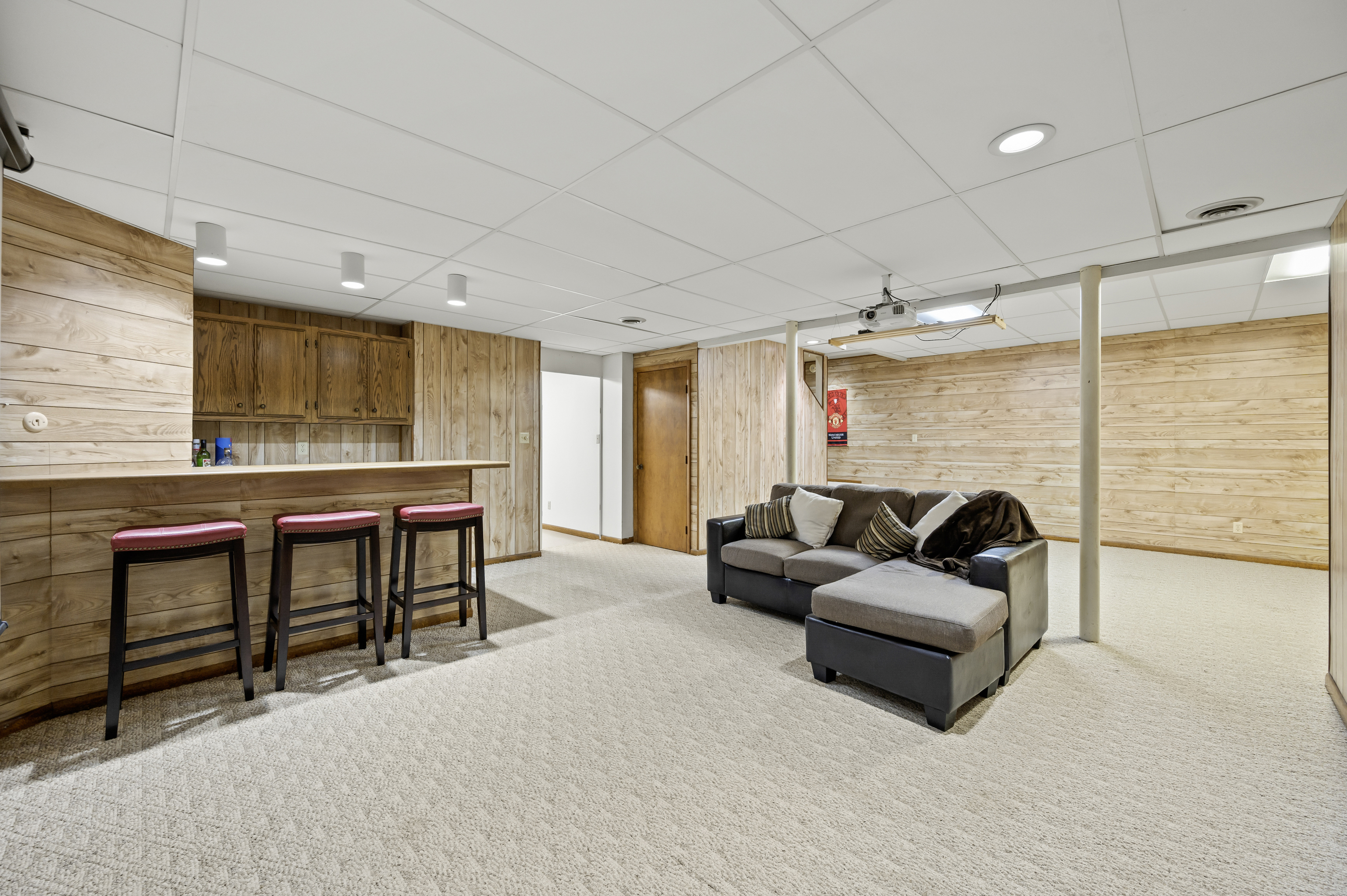 1066 Goldfinch Road Columbus, IN 47203 - Photo 58 of 72 Gallery Image 58