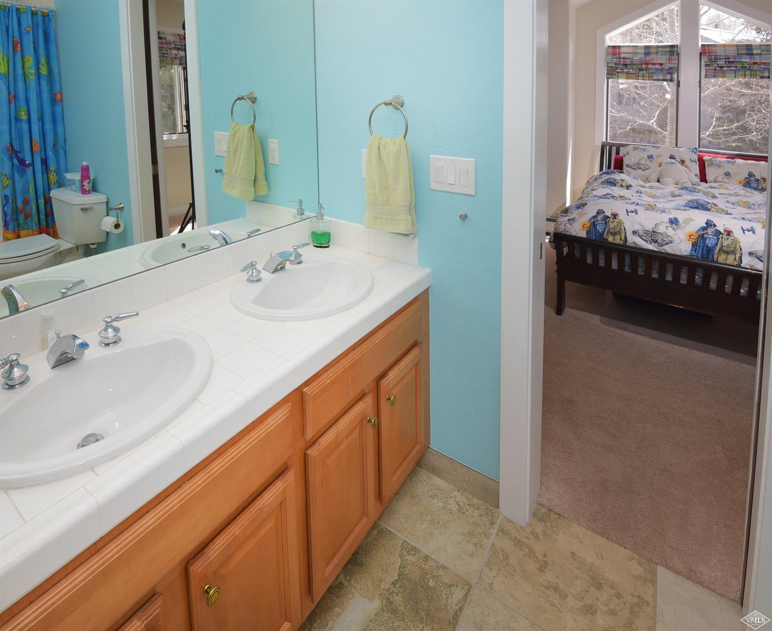 1460 Buffehr Creek Road, Unit G Vail, CO 81657 - Photo 14 of 25 Additional Photo
