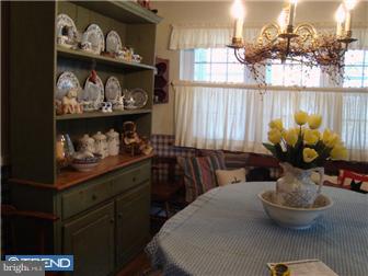 108 Dutch Row Road Monroeville, NJ 08343 - Photo 5 of 11 Dining Room