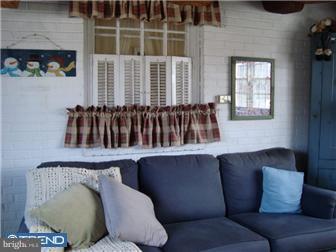 108 Dutch Row Road Monroeville, NJ 08343 - Photo 7 of 11 Family Room