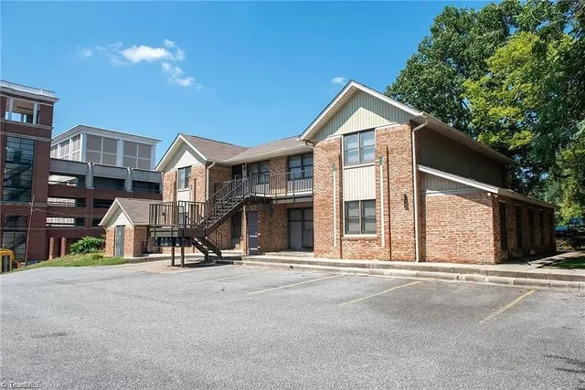 $1,149,000 | 211 McIver Street, Greensboro, NC 27403
