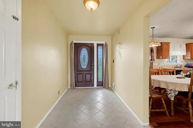 $595,000 | 9600 Brookbend Road, Baltimore, MD 21236