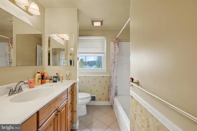 $595,000 | 9600 Brookbend Road, Baltimore, MD 21236