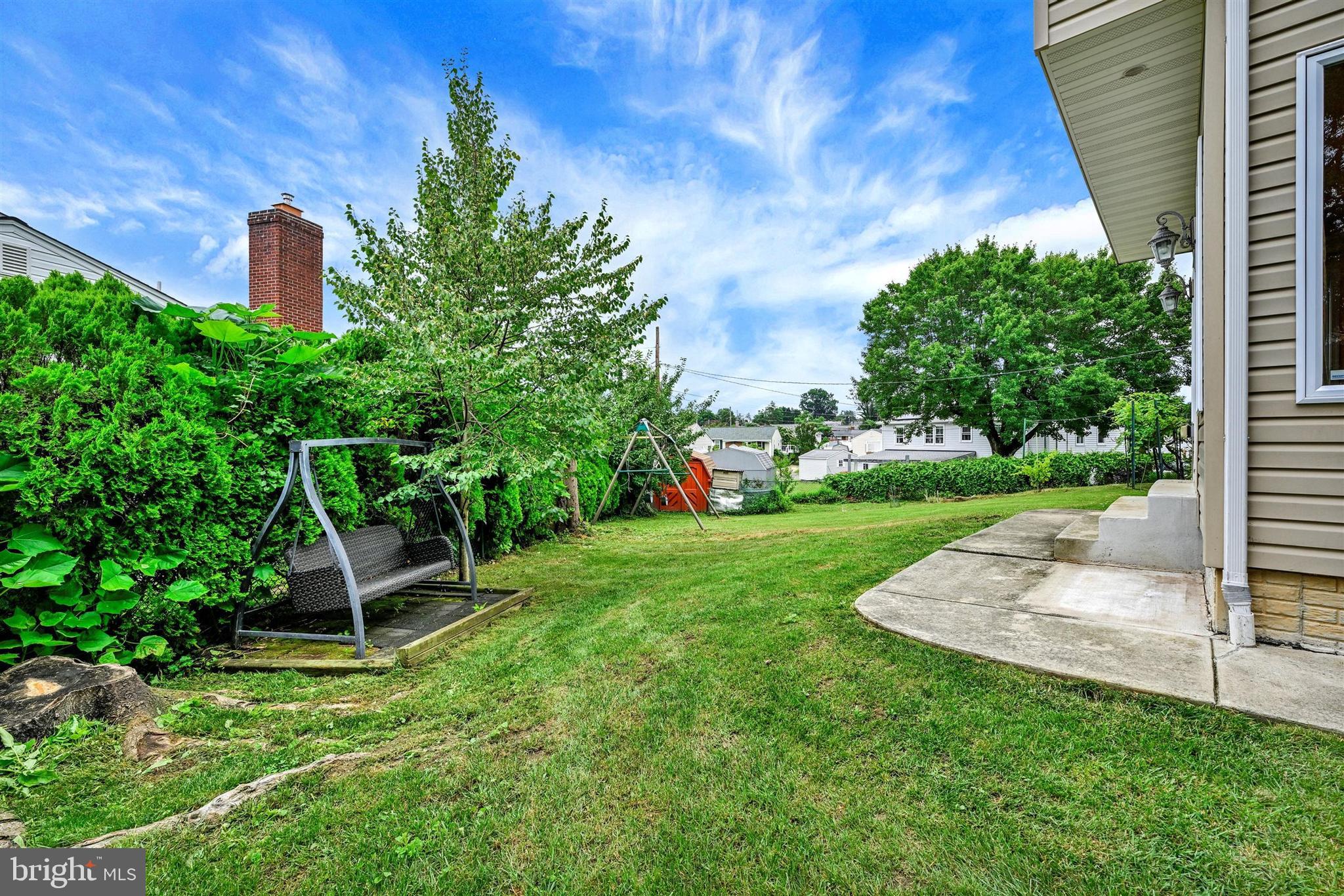 9600 Brookbend Road Baltimore, MD 21236 - Photo 41 of 49 Exterior Rear