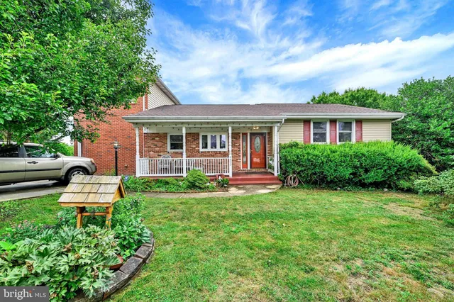$595,000 | 9600 Brookbend Road, Baltimore, MD 21236
