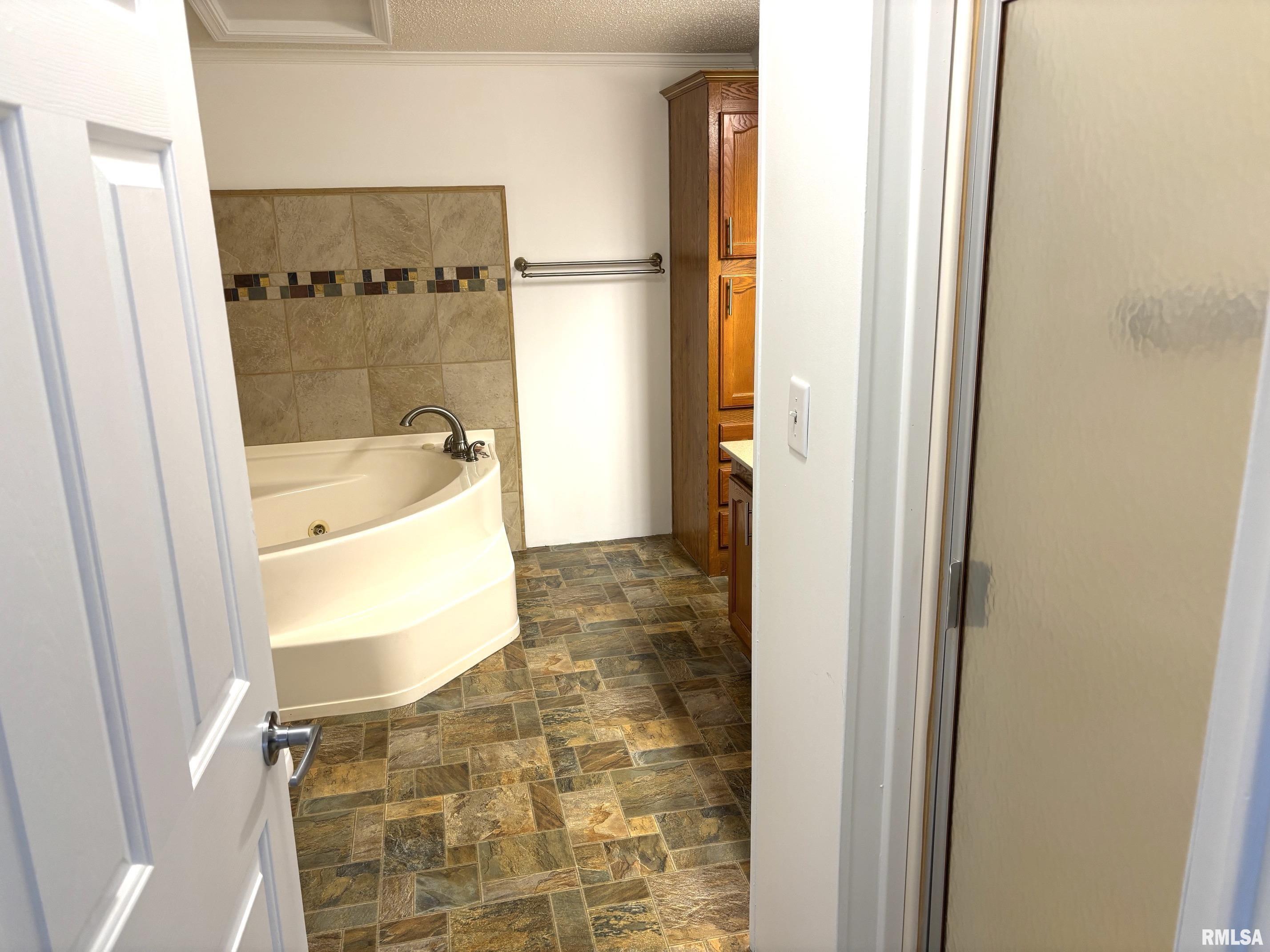 2800 Vía Rosso, Unit 73 Springfield, IL 62703 - Photo 30 of 43