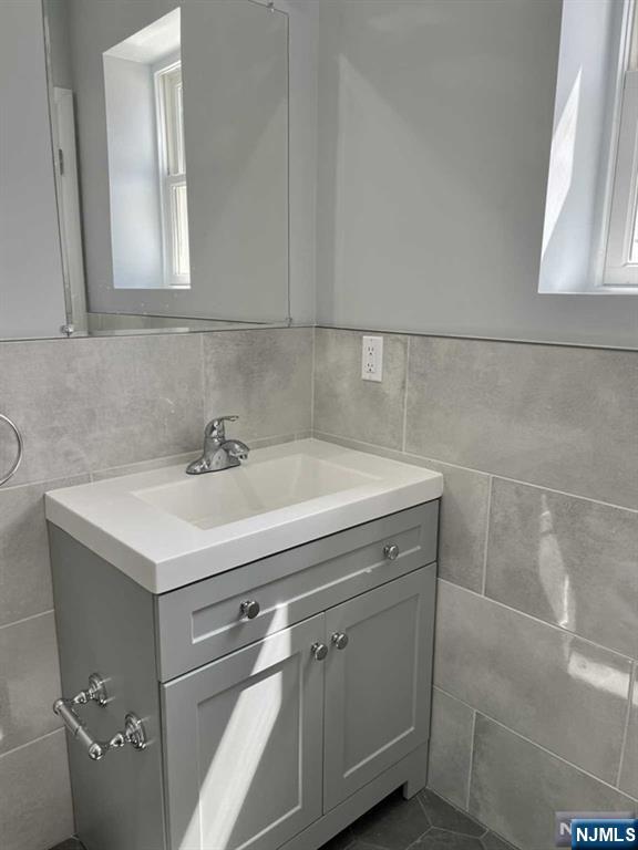 519 Cross Street, Unit 1 Harrison, NJ 07029 - Photo 29 of 30