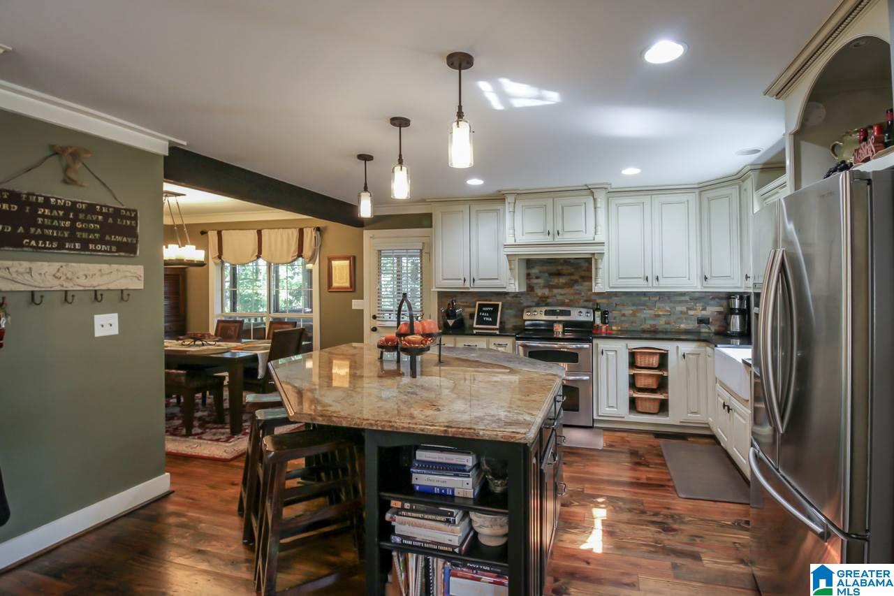 691 Kennedy Road Gardendale, AL 35071 - Photo 10 of 28