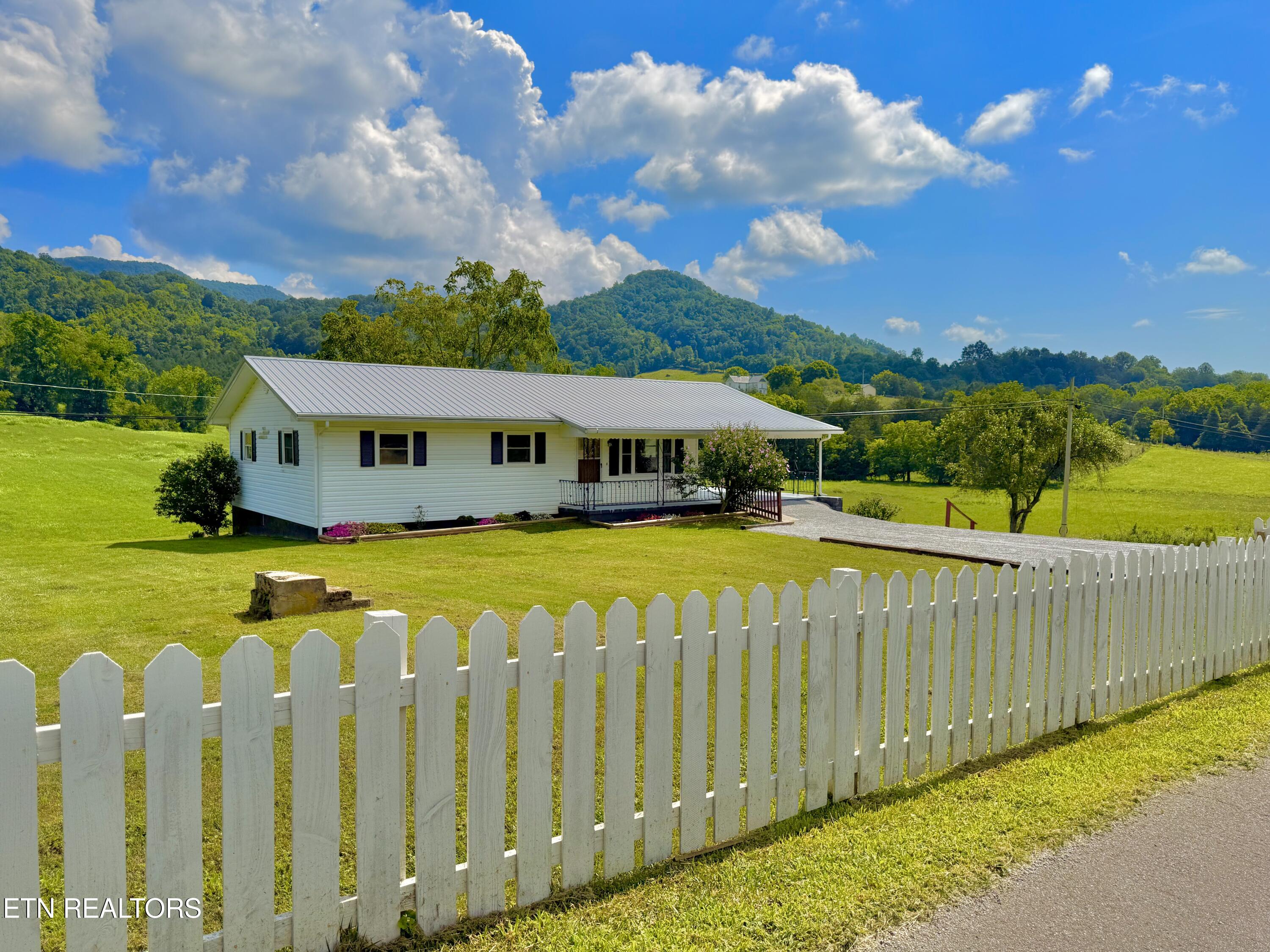 4736 Sugar Run Road Jonesville, VA 24263 - Photo 25 of 30 IMG_8237