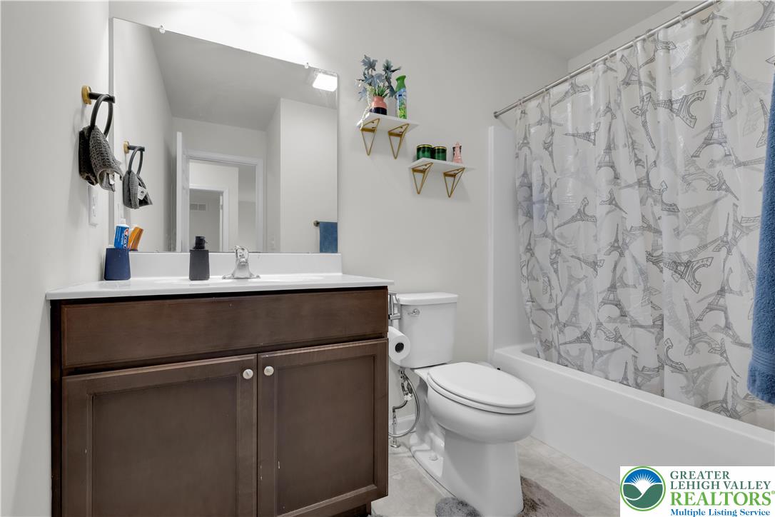 4816 Daisy Road Allentown, PA 18104 - Photo 32 of 38