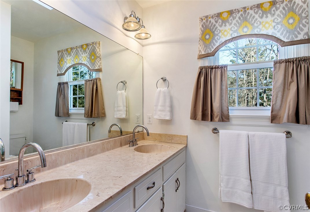 13918 North Point Road Midlothian, VA 23112 - Photo 23 of 32