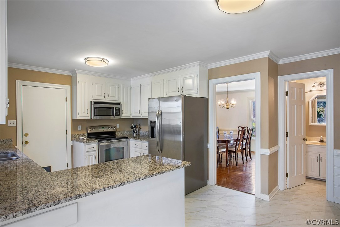 13918 North Point Road Midlothian, VA 23112 - Photo 5 of 32
