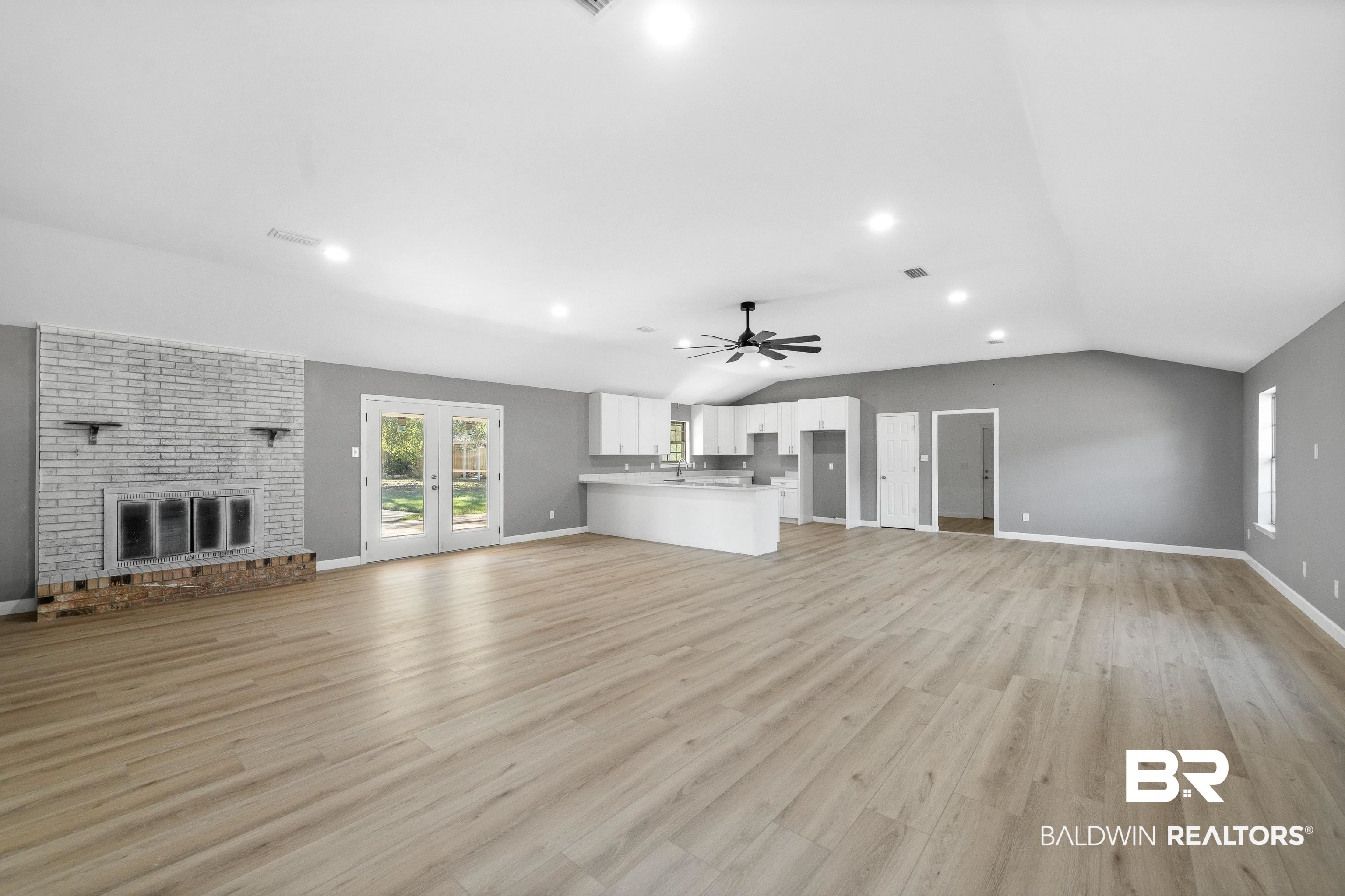 7741 Simmons Drive Foley, AL 36535 - Photo 5 of 38
