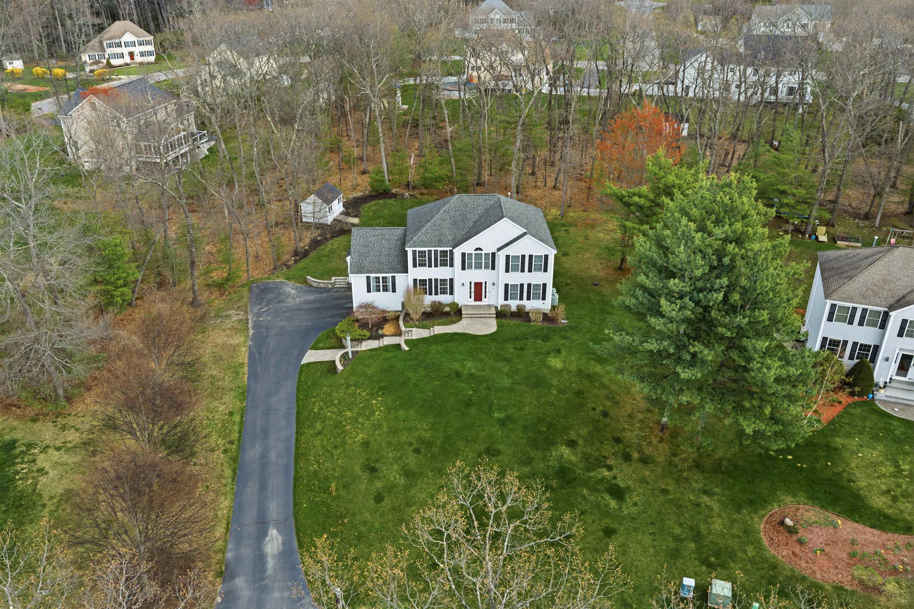 14 Buckhide Road Windham, NH 03087 - Photo 33 of 37