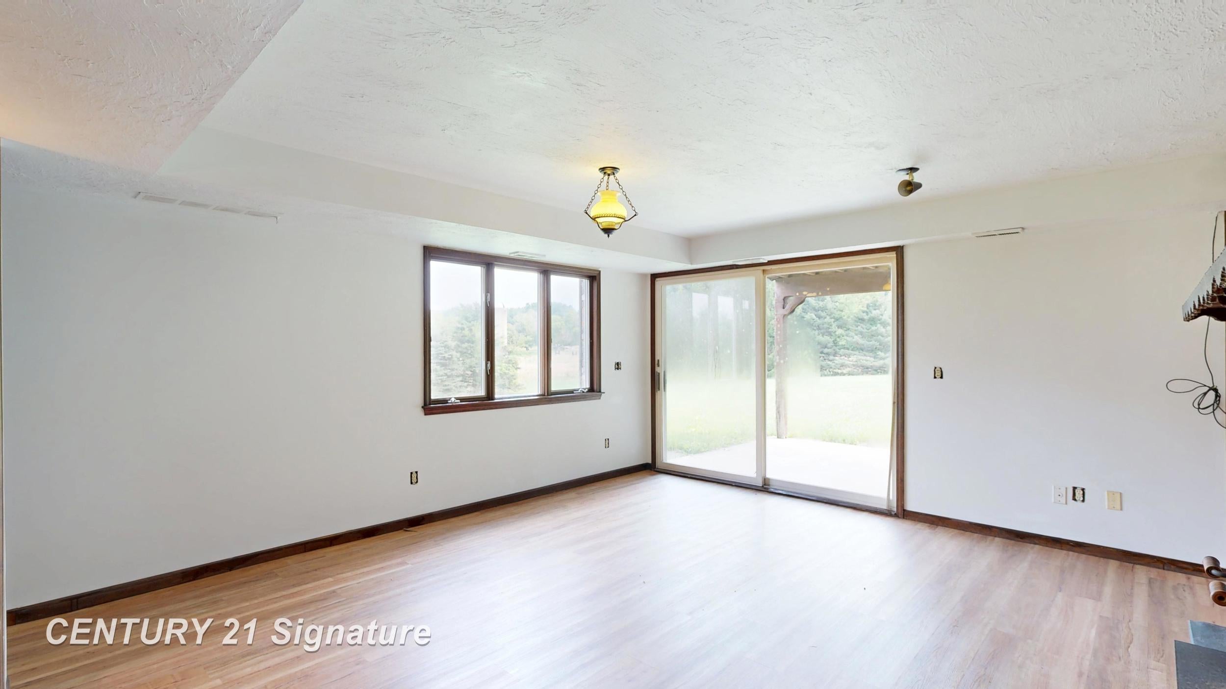 2995 Lyons Road Owosso, MI 48867 - Photo 54 of 71 Gallery Image 54