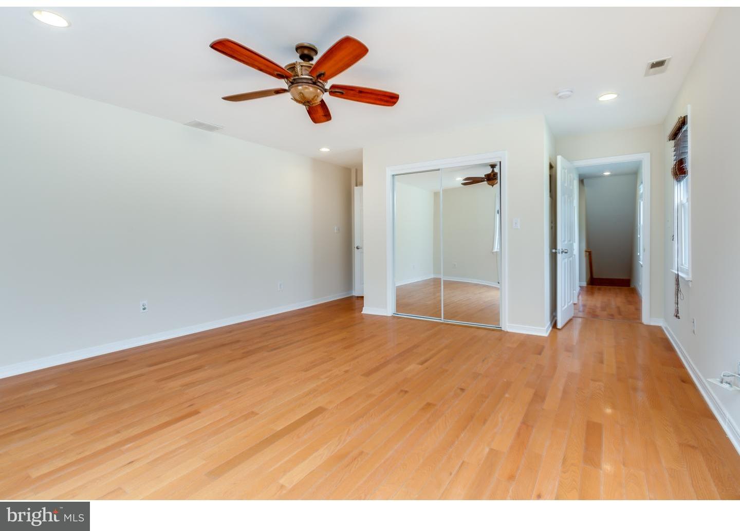 421 Warwick Road Magnolia, NJ 08049 - Photo 14 of 25