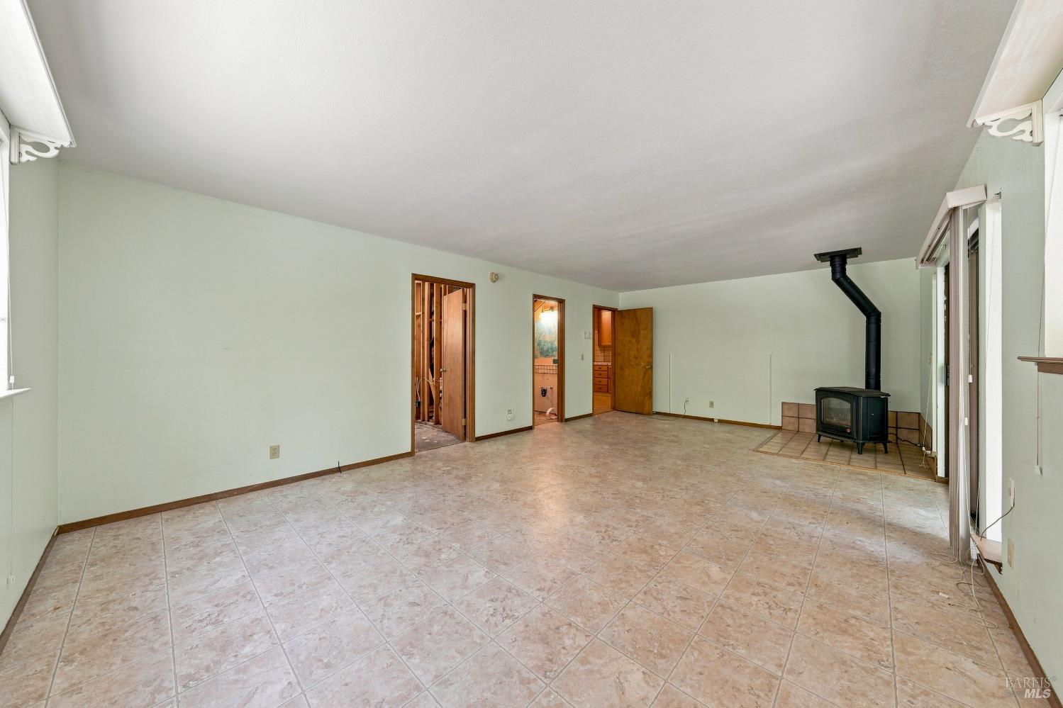 16500 Bittner Road Occidental, CA 95465 - Photo 17 of 75 Gallery Image 17