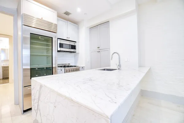 $9,650 | 43 West 27th Street, Unit 5F | NoMad