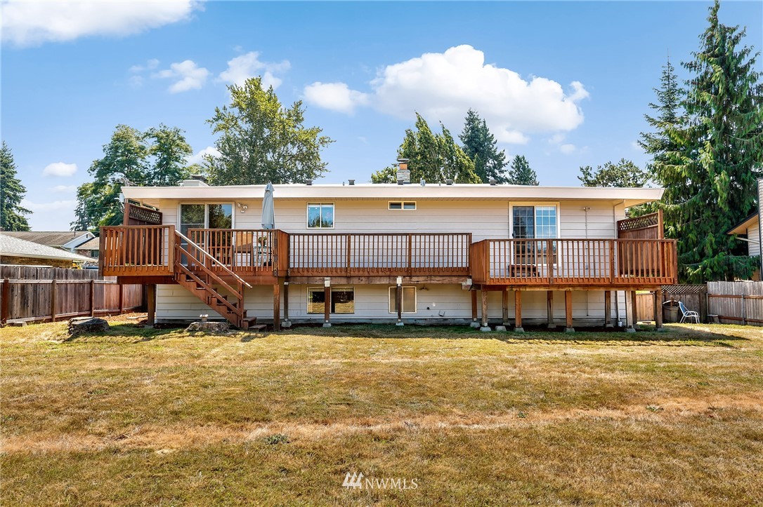 4004 Southeast 11th Street Renton, WA 98058 - Photo 23 of 25 Gallery Image 23