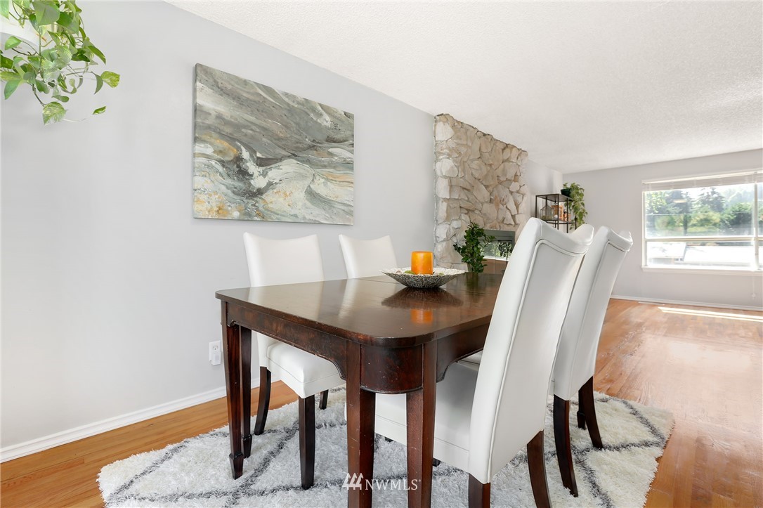 4004 Southeast 11th Street Renton, WA 98058 - Photo 7 of 25 Gallery Image 7