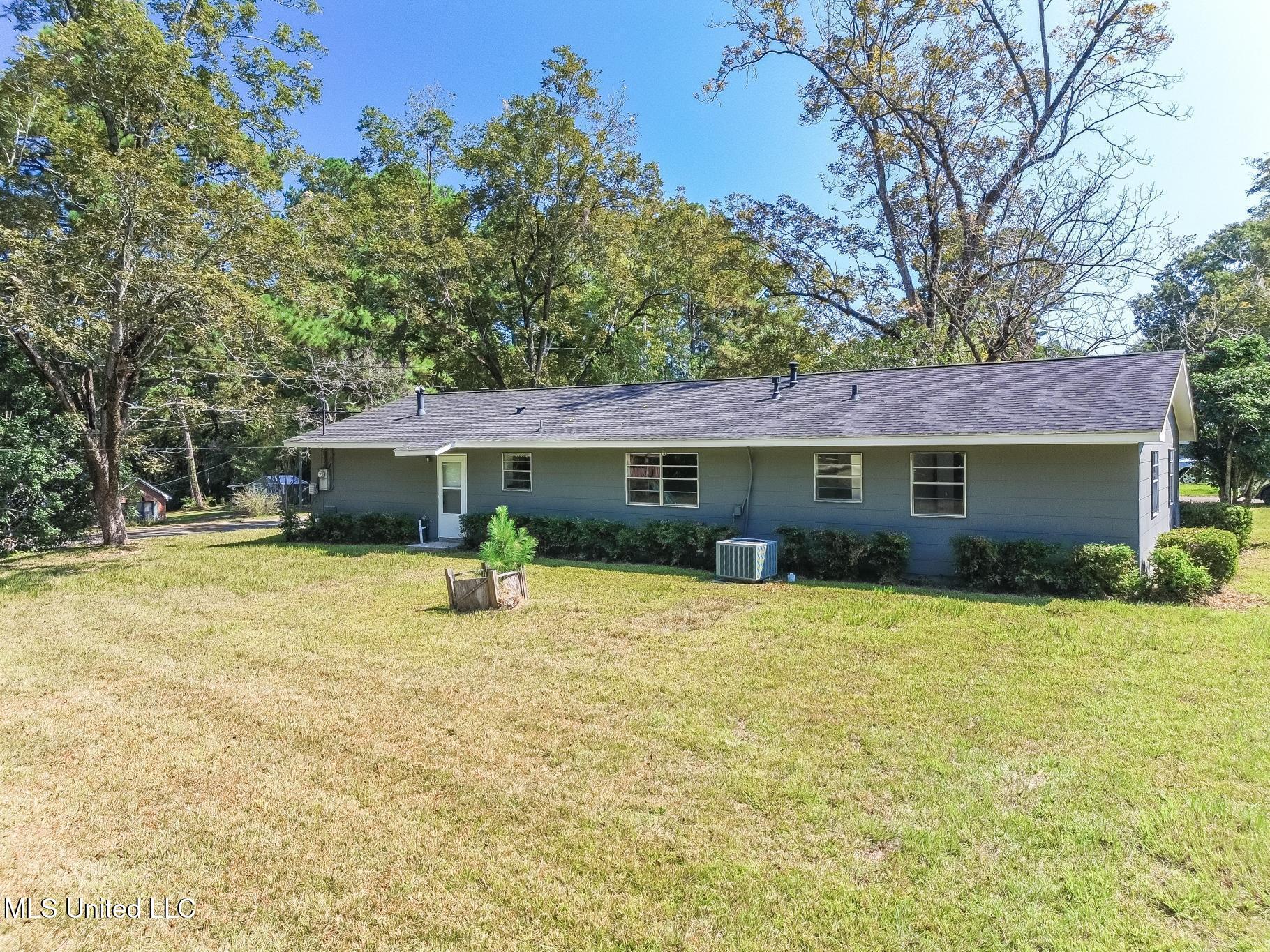 414 Pecan Boulevard Wiggins, MS 39577 - Photo 16 of 20 DJI_0960