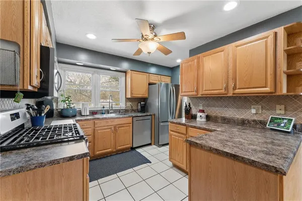 $299,900 | 7340 Goddard Drive, Shawnee, KS 66203