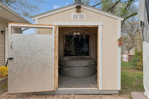 $299,900 | 7340 Goddard Drive, Shawnee, KS 66203