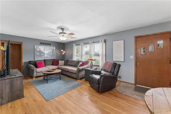 $299,900 | 7340 Goddard Drive, Shawnee, KS 66203