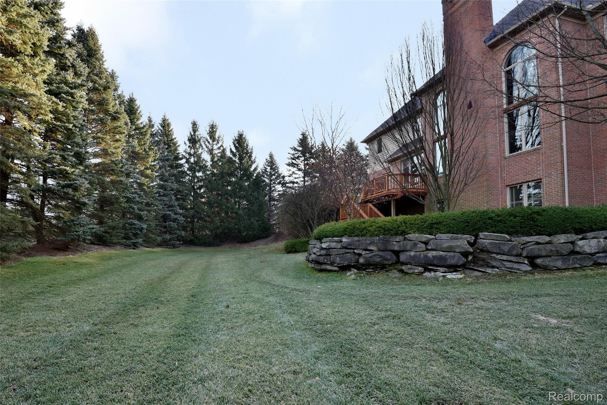 4680 Windemere Court Rochester, MI 48306 - Photo 43 of 46 4680 Windermere_43.JPG