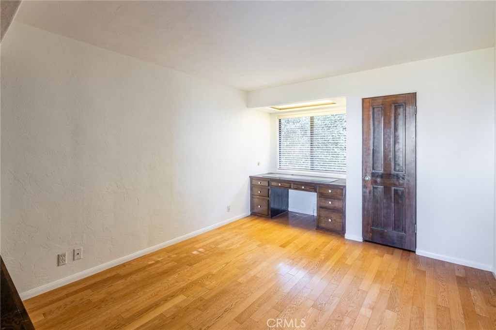 22 Deerhill Drive Rolling Hills Estates, CA 90274 - Photo 27 of 39 an empty room with a window