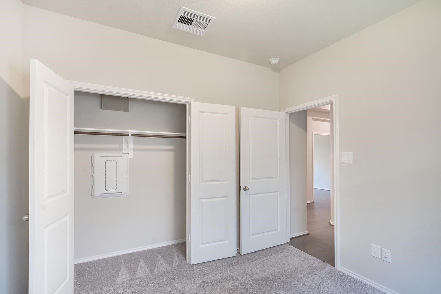 553 Timber Voyage Court Conroe, TX 77304 - Photo 19 of 31 a view of an empty room
