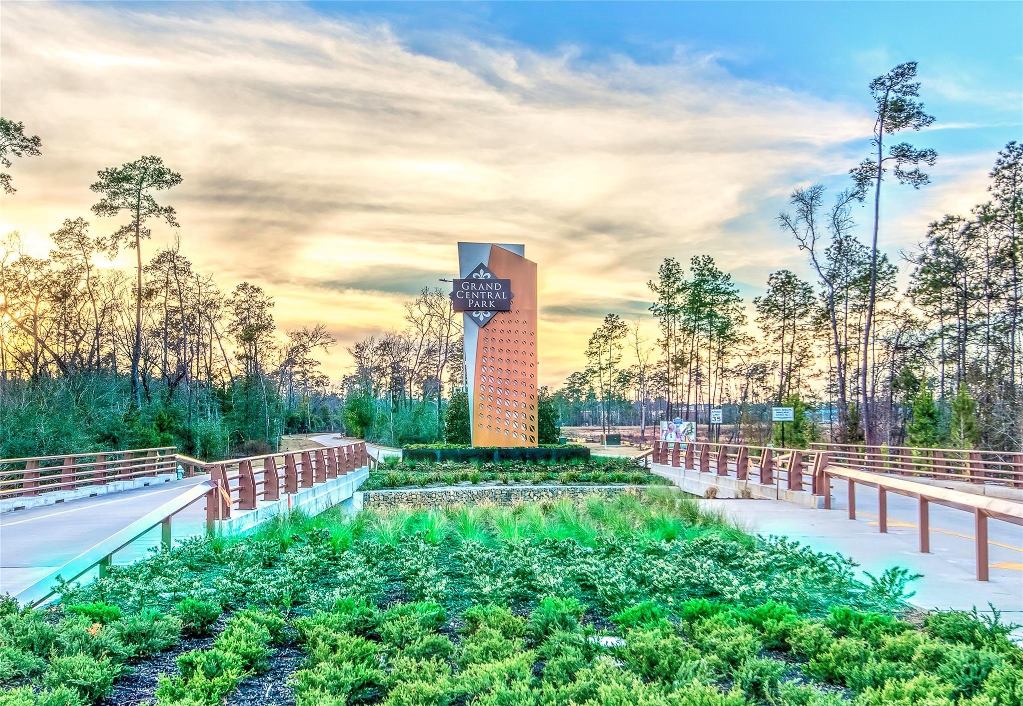553 Timber Voyage Court Conroe, TX 77304 - Photo 26 of 31 a view of a garden