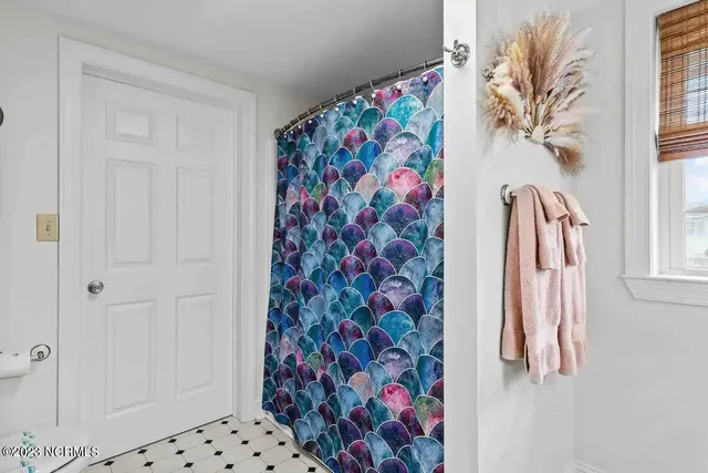 $2,250 | 202 South 13th Street, Morehead City, NC 28557