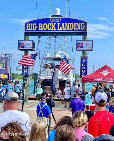 $2,250 | 202 South 13th Street, Morehead City, NC 28557