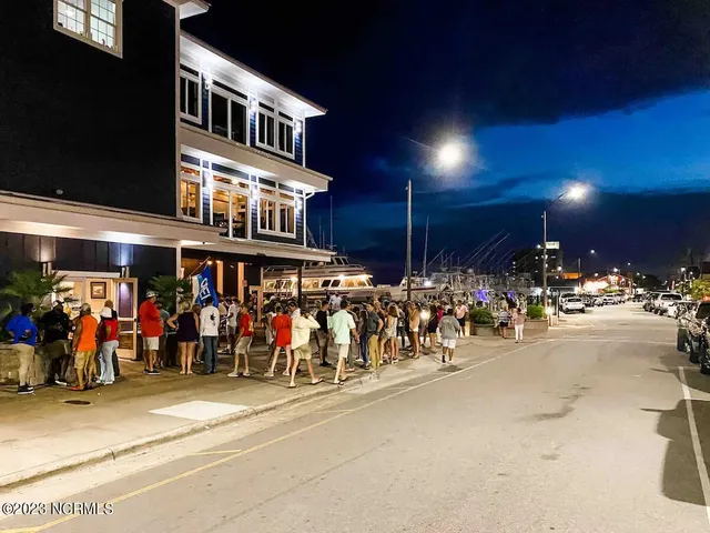 $2,250 | 202 South 13th Street, Morehead City, NC 28557