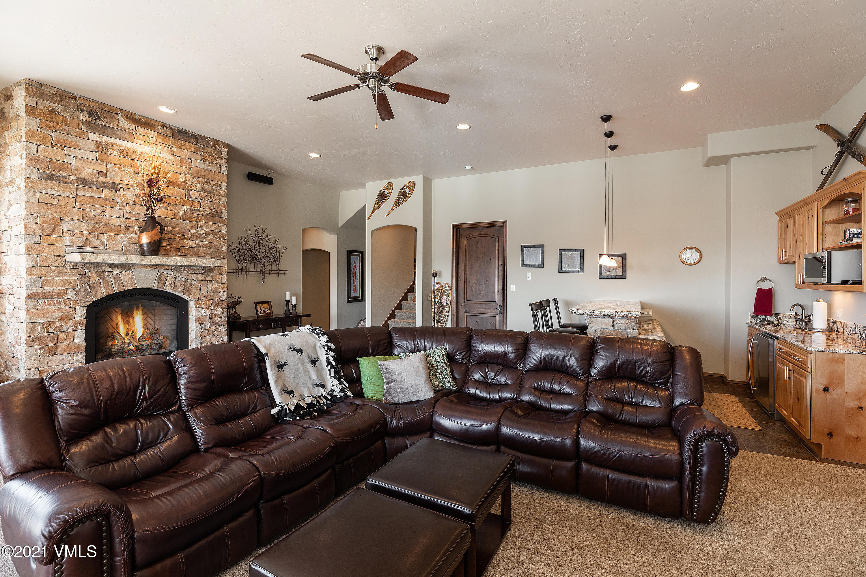 5775 Wildridge Road Avon, CO 81620 - Photo 12 of 22 5775_wildridge_rd_interior_den_resized