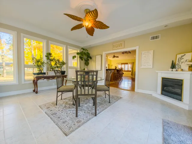 $334,900 | 11826 North 1800th Blvd Mount, Mount Carmel, IL 62863