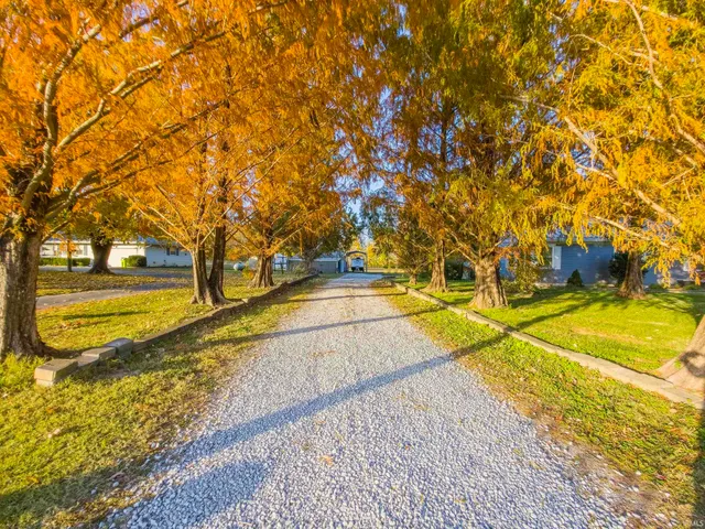 $334,900 | 11826 North 1800th Blvd Mount, Mount Carmel, IL 62863