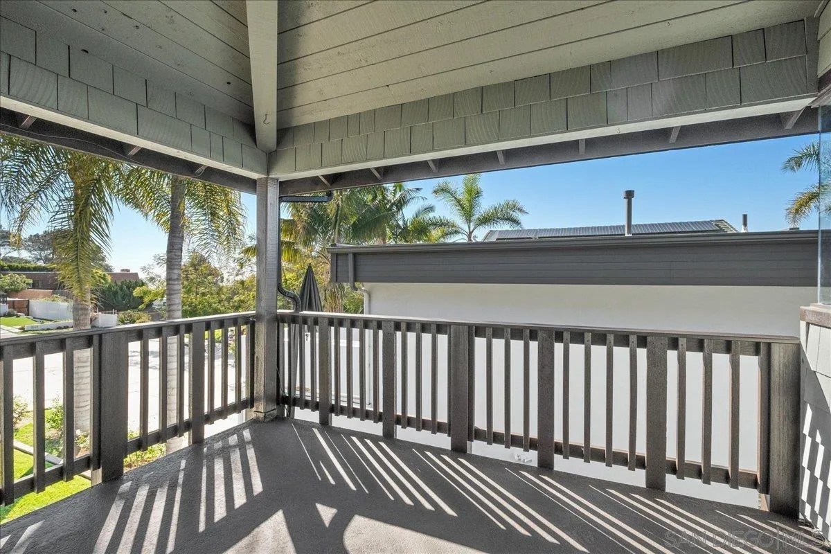 2032 Cordero Road Del Mar, CA 92014 - Photo 18 of 36