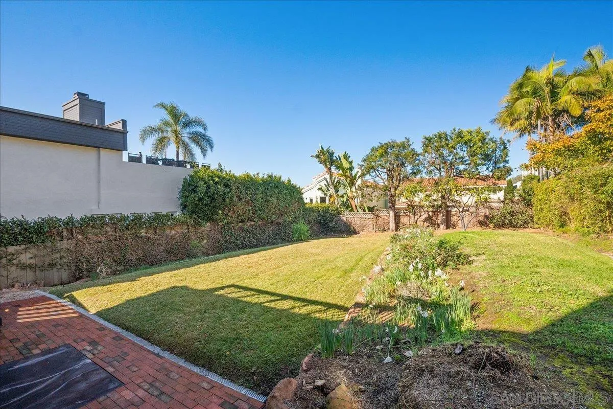 2032 Cordero Road Del Mar, CA 92014 - Photo 19 of 36