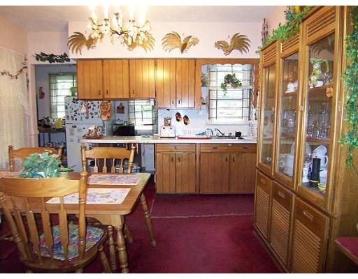 136 College Street Springfield, MA 01109 - Photo 2 of 7 Gallery Image 2