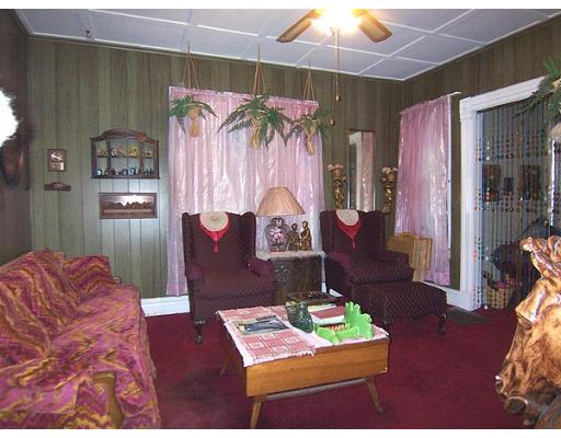 136 College Street Springfield, MA 01109 - Photo 3 of 7 Gallery Image 3