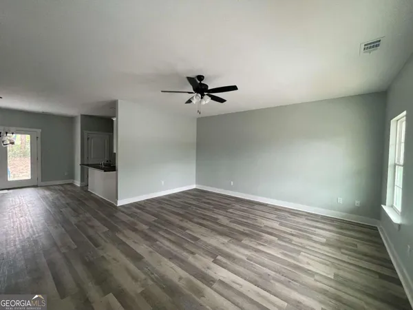 $254,900 | 307 Mclean Street, Claxton, GA 30417