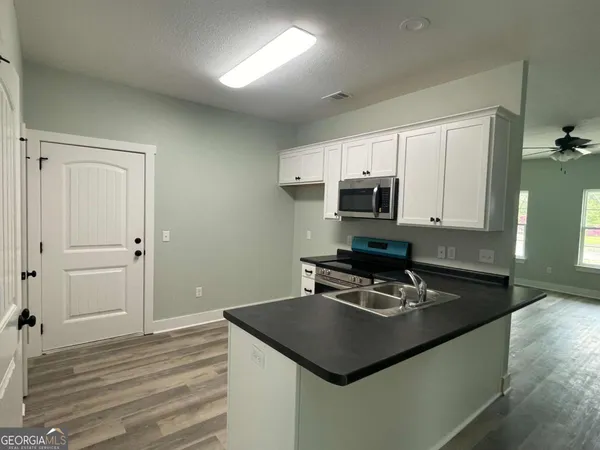 $254,900 | 307 Mclean Street, Claxton, GA 30417