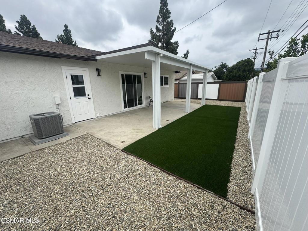 1421 Sequoia Avenue Simi Valley, CA 93063 - Photo 13 of 15