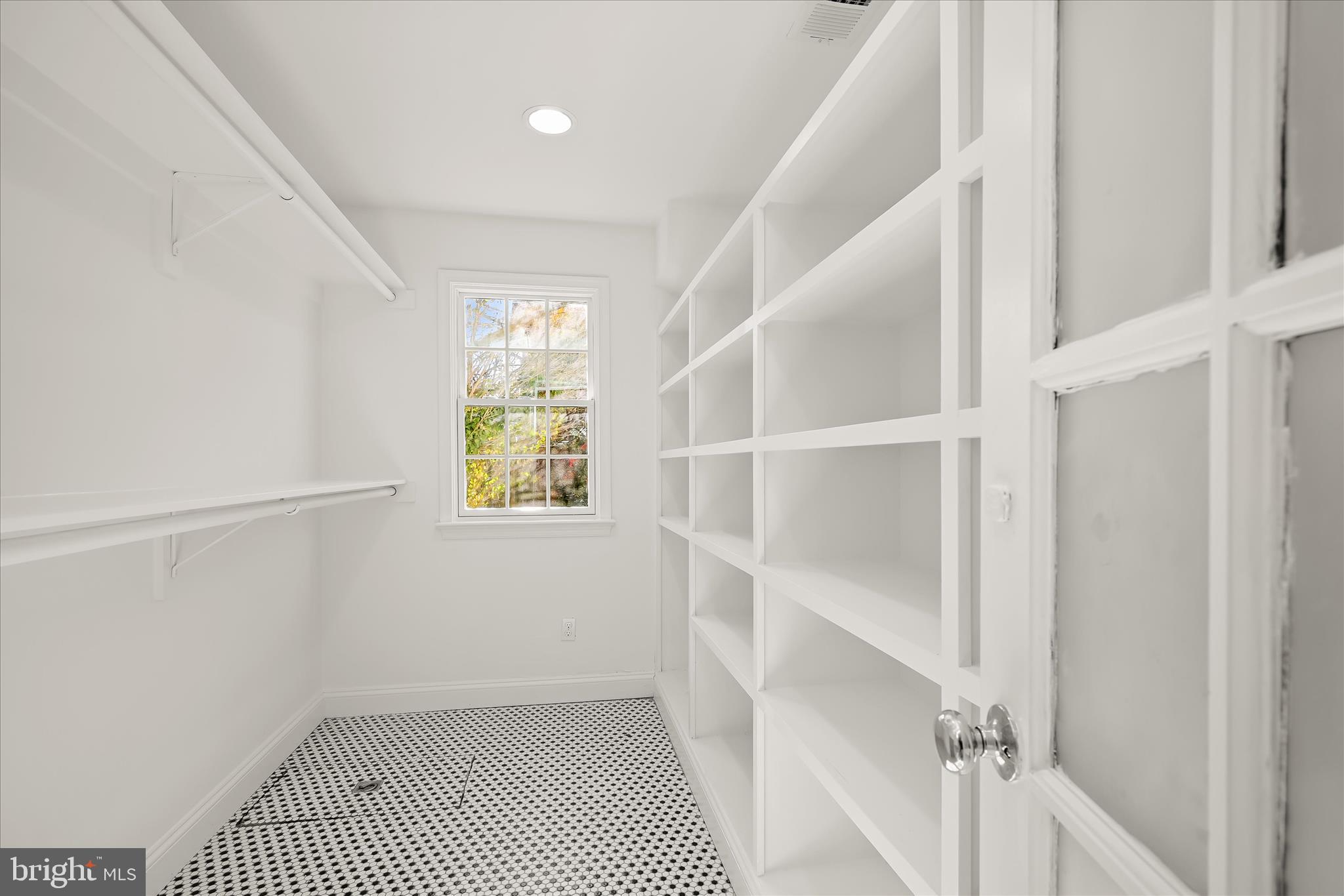 7012 Exeter Road Bethesda, MD 20814 - Photo 59 of 103 W/I Closet Adjacent to Mud Room