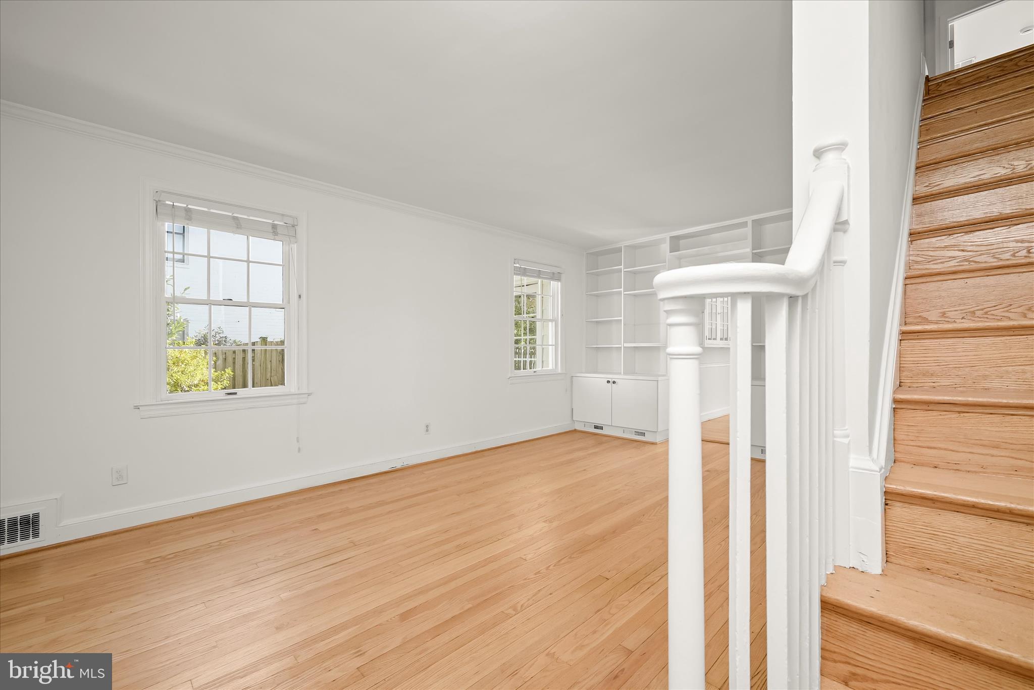 7012 Exeter Road Bethesda, MD 20814 - Photo 61 of 103 Living Room & Stair