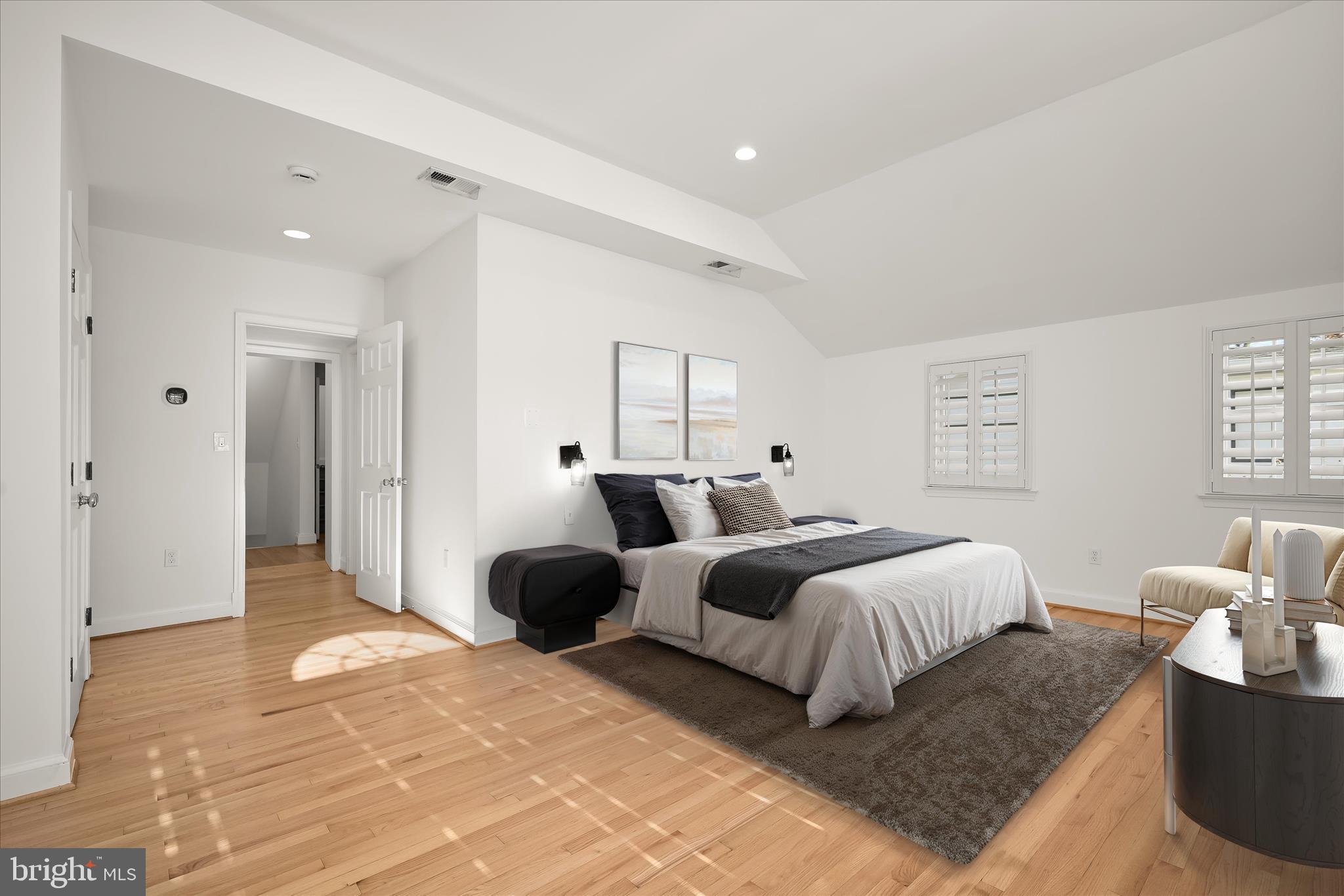 7012 Exeter Road Bethesda, MD 20814 - Photo 62 of 103 Primary Bedroom Suite