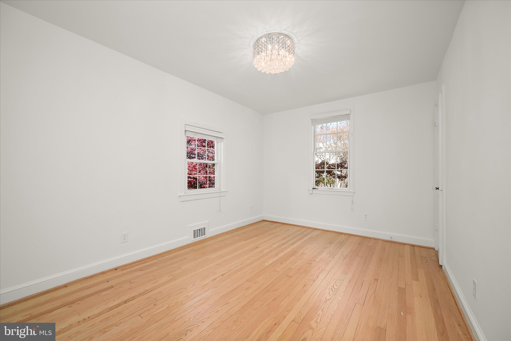 7012 Exeter Road Bethesda, MD 20814 - Photo 82 of 103 Bedroom 4